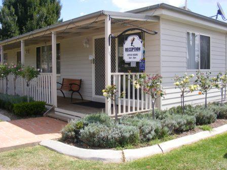 Fossickers Tourist Park - VIC Tourism 1