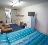 Fourth Ave Motor Inn - VIC Tourism