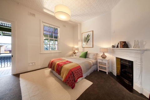 FUN TIMES In HUGE House 1 Minute To SYDNEY HARBOUR - VIC Tourism 1