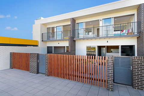 G149 - Apt 2 - VIC Tourism 1