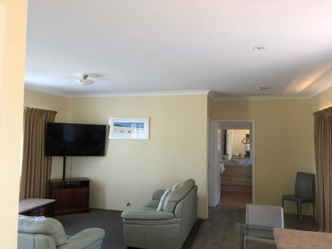 Gale Street Motel & Villas - VIC Tourism 1