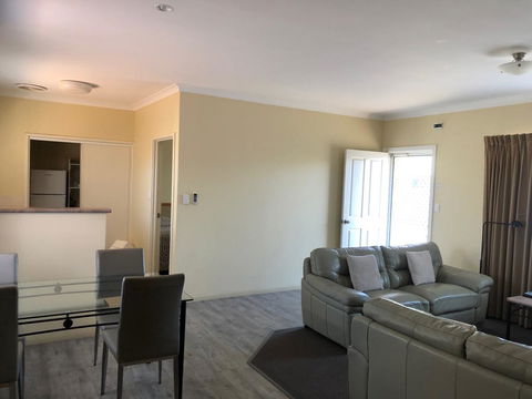 Gale Street Motel & Villas - VIC Tourism 2