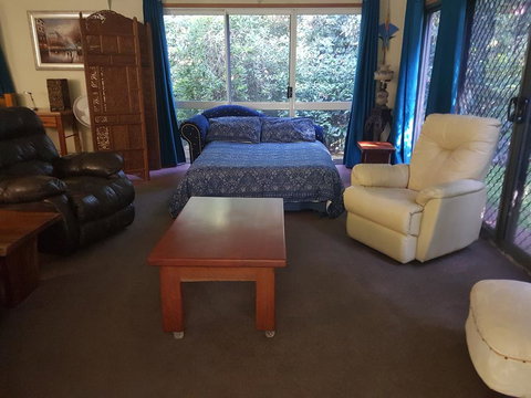 Garden Studio - VIC Tourism 1