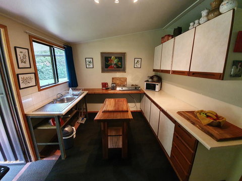 Garden Studio - VIC Tourism 2