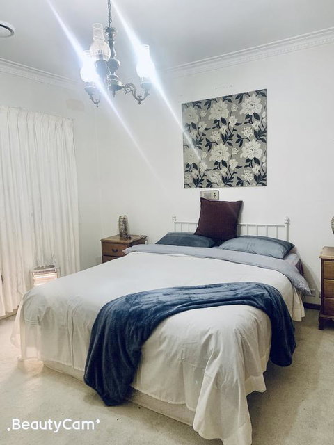 Gertz Home - VIC Tourism 3