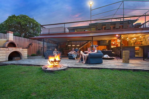 Gladstone Backpackers - VIC Tourism 0