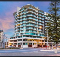 Glenelg Getaway 3 bedroom apartment - VIC Tourism