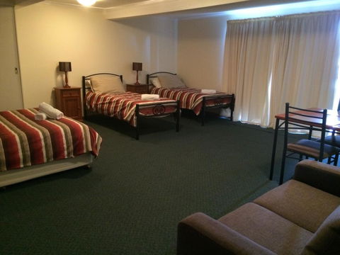 Glengarry 1 - VIC Tourism 1