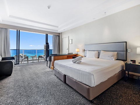 Gold Tower 20th Level Dual Key Ocean View - VIC Tourism 1