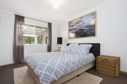 Golfers Getaway Mollymook Augusta Place 14/13-15 - VIC Tourism 3