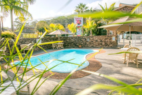 Gosford Palms Motor Inn - VIC Tourism 1