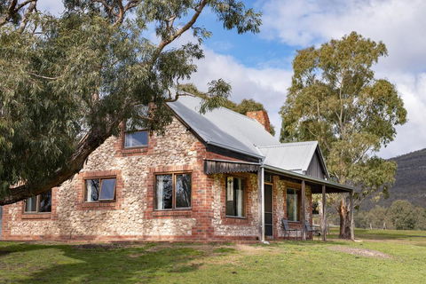 Grampians Pioneer Cottages - VIC Tourism 3