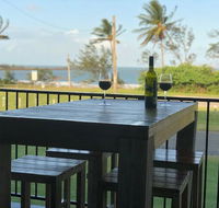 Grasstree Beachfront Shacks - VIC Tourism
