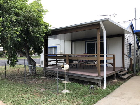 Gumby Gumby Cottage - VIC Tourism 1