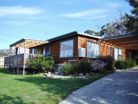 Gumnut Cottage - VIC Tourism 2