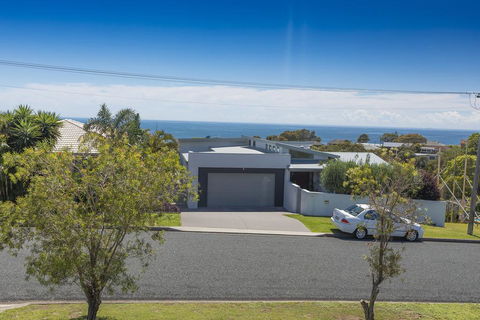 HAMPTONS - VIC Tourism 1