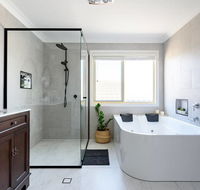 Hamptons Waterfront Getaway
