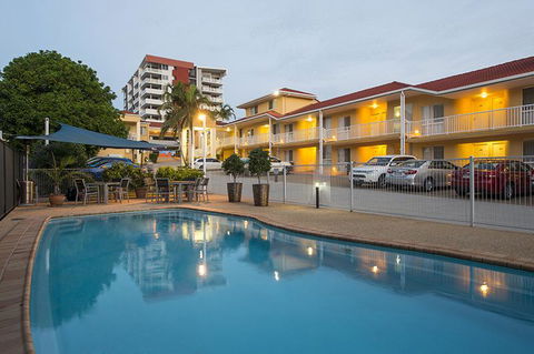 Harbour Sails Motor Inn - VIC Tourism 0