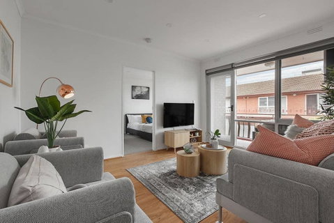 Heart Of Ormond Apartment By Ready Set Host - VIC Tourism 0