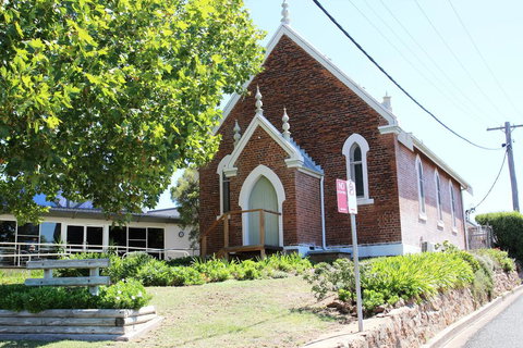 Henry's Quirindi - VIC Tourism 1