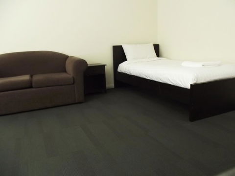 Heyfield Railway Hotel - VIC Tourism 2