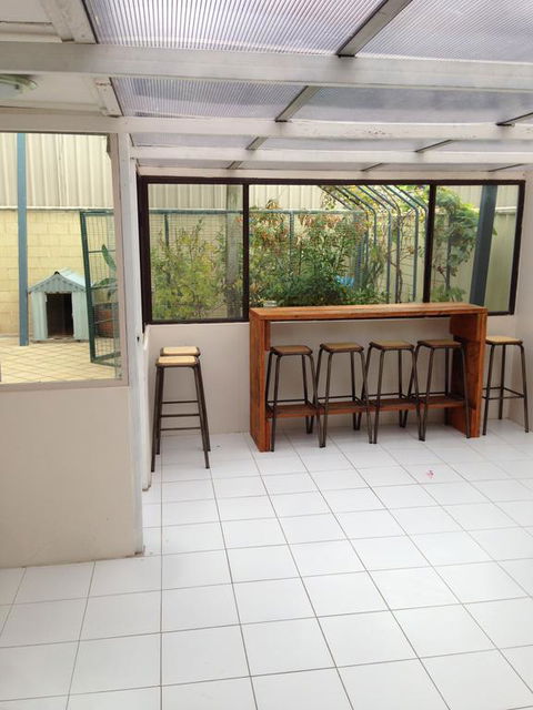 Hillarys Family Holiday Home - VIC Tourism 1