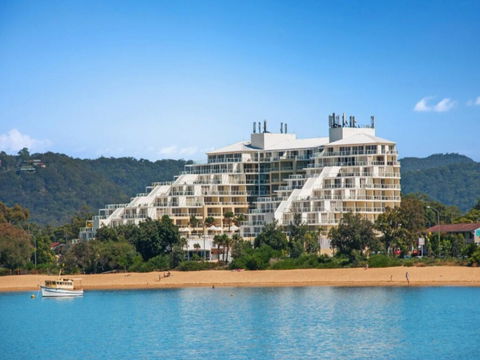 Hinterland Luxury - 1 Bedroom Hinterland View Apt - VIC Tourism 1