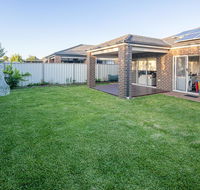 Homely Getaways in Central Pakenham - Pet Friendly - VIC Tourism