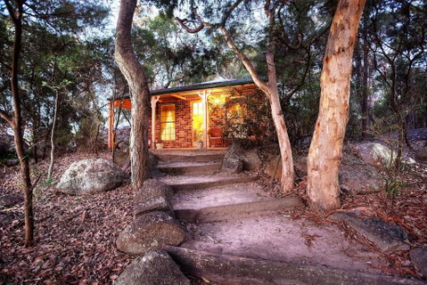 Honeysuckle Cottages - VIC Tourism 1