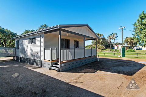 Horrocks Beach Caravan Park - VIC Tourism 3