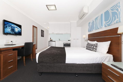 Hotel Chino - VIC Tourism 1