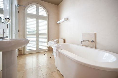 Hotel Frangos - VIC Tourism 3