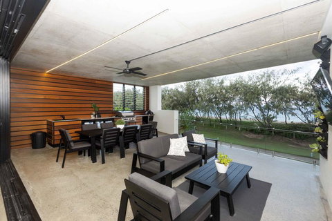 IVY Villas - VIC Tourism 2