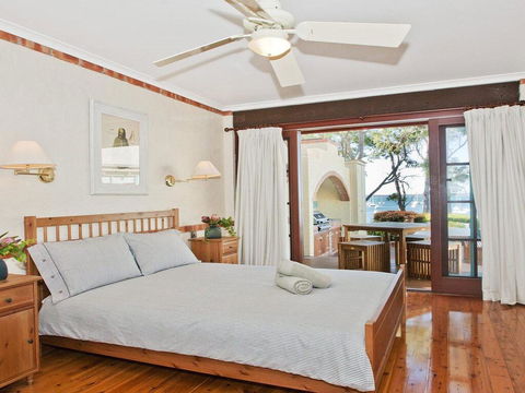 Izba - Mediterranean Style Hideaway - VIC Tourism 1