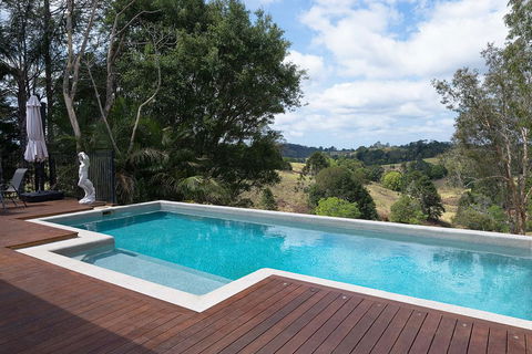 Jacaranda Cottages - VIC Tourism 1