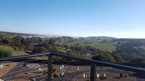 Jinji's Edge Escape - VIC Tourism 2