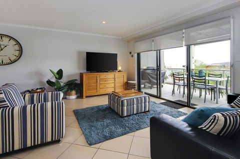 Jubilee Apartment No 5 - VIC Tourism 3