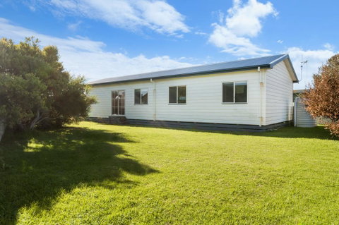 Julieanne - South Beach Home Made For Families - VIC Tourism 2