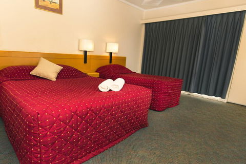 Kalgoorlie Overland Motel - VIC Tourism 2