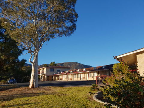 Kandos Fairways Motel - VIC Tourism 1
