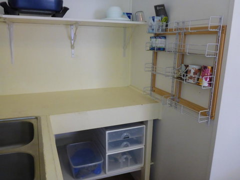 Kenny's Cabin - VIC Tourism 3