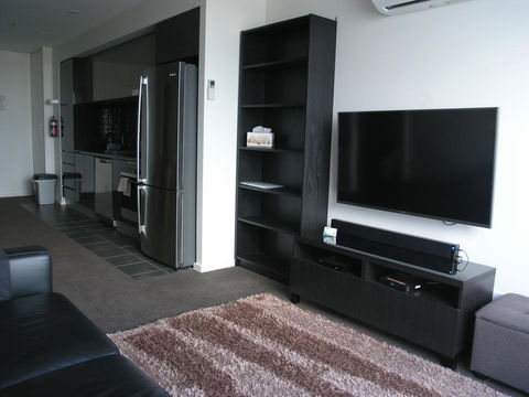 Kesh At Infinity Towers - VIC Tourism 1