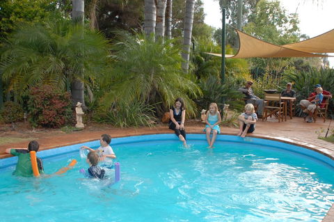 Kingaroy Holiday Park - VIC Tourism 0