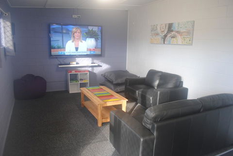 Kingaroy Holiday Park - VIC Tourism 1