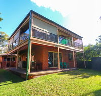 Kingfisher LakeHouse - VIC Tourism