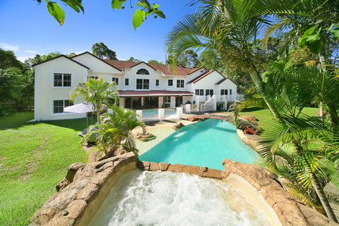 Kingfishers Manor - VIC Tourism 2