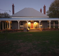 Kings Cottage Uralla - VIC Tourism