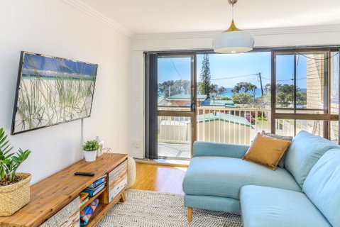 Kingsway #3 Ocean View - VIC Tourism 1