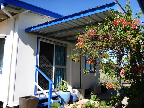 Kitches Cabin - VIC Tourism 0