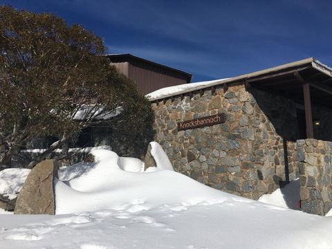 Knockshannoch Ski Lodge - VIC Tourism 0